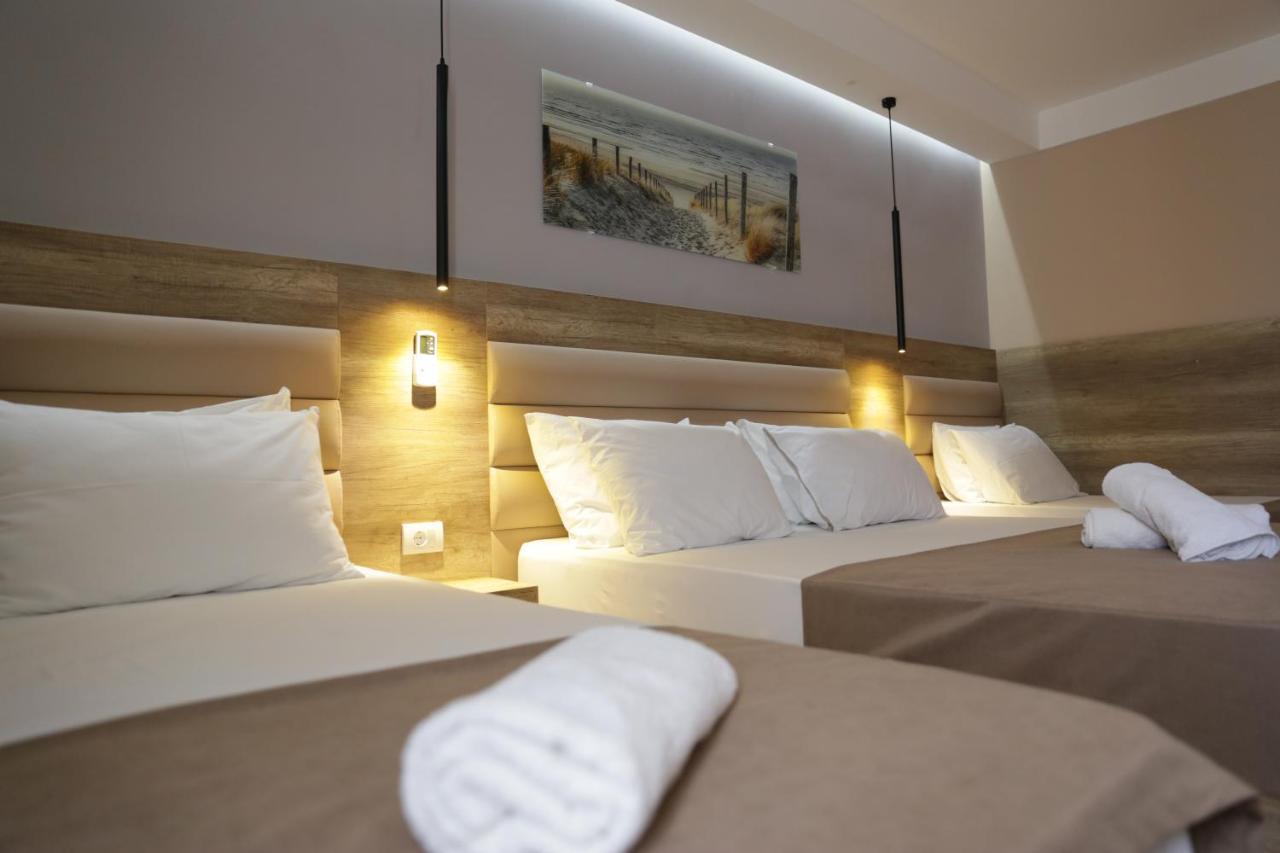 Hotel Comfort Ulcinj Exterior photo