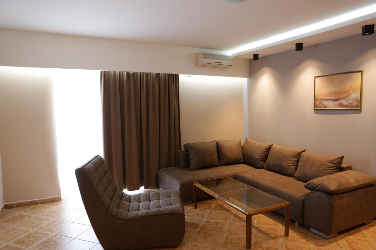 Hotel Comfort Ulcinj Exterior photo