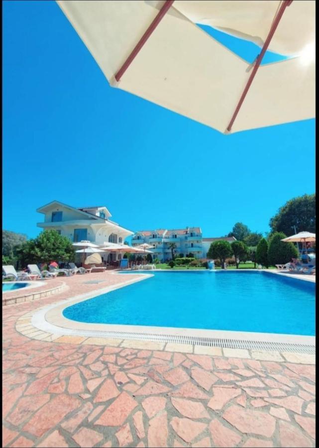 Hotel Comfort Ulcinj Exterior photo