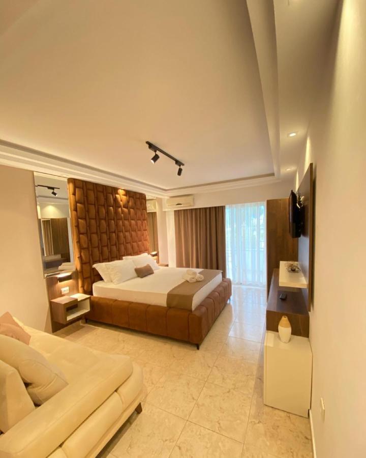Hotel Comfort Ulcinj Exterior photo