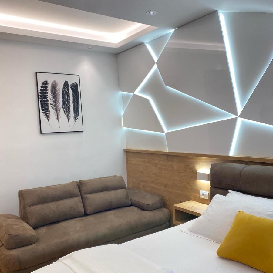 Hotel Comfort Ulcinj Exterior photo