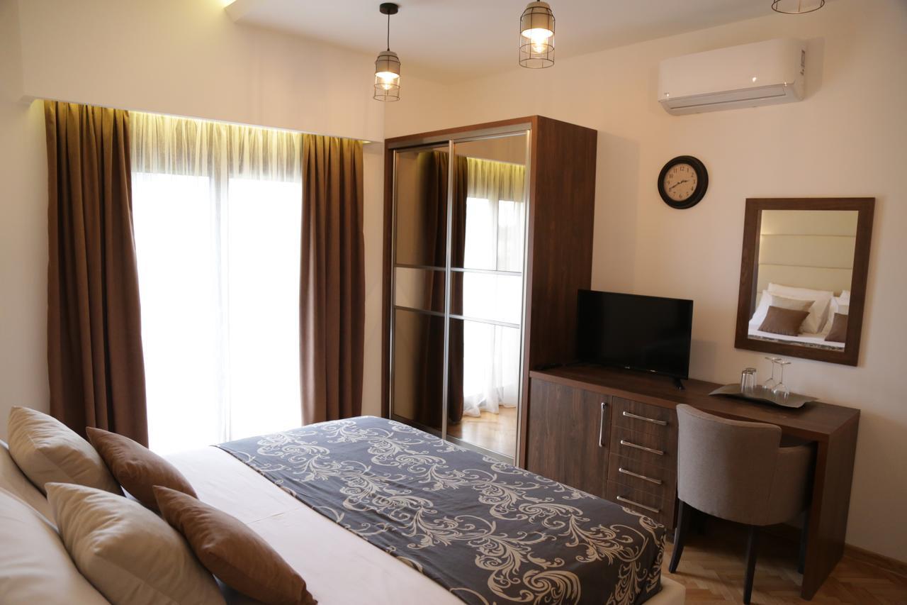 Hotel Comfort Ulcinj Exterior photo