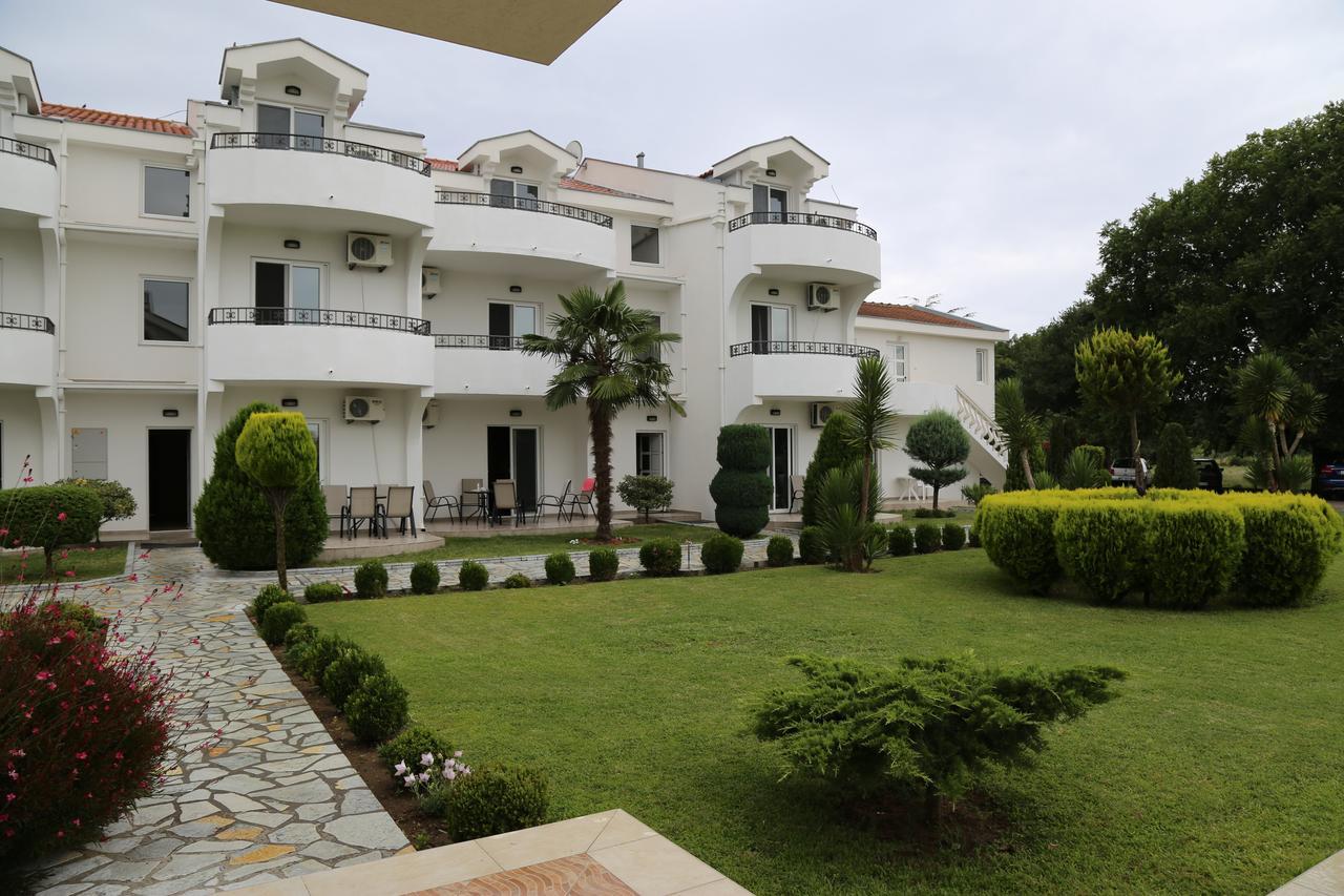 Hotel Comfort Ulcinj Exterior photo